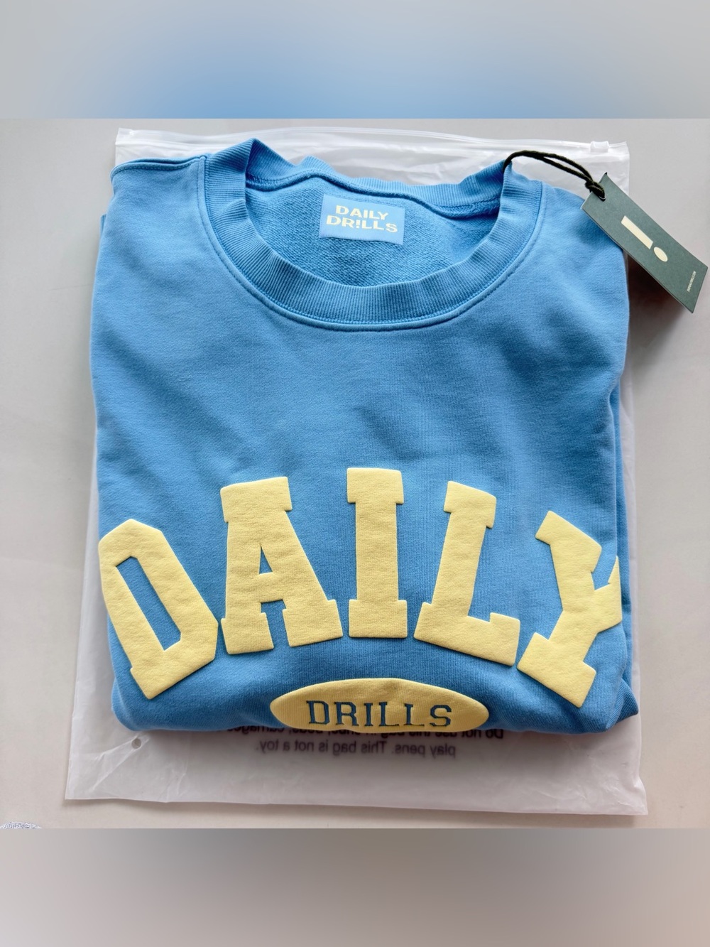 Daily drills x Shopbop oversized daily crew in Malibu / lemonade XS/S